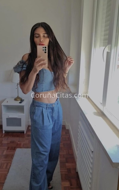 Valeria Ferrer, colombiana. 602525920. Citas en A CORUÑA, A CORUÑA. www.coruñacitas.com.