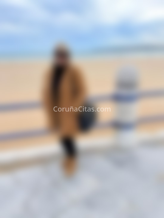 Rocio, mujer latina curvy. 747455988. Citas en A CORUÑA, A CORUÑA. www.coruñacitas.com.