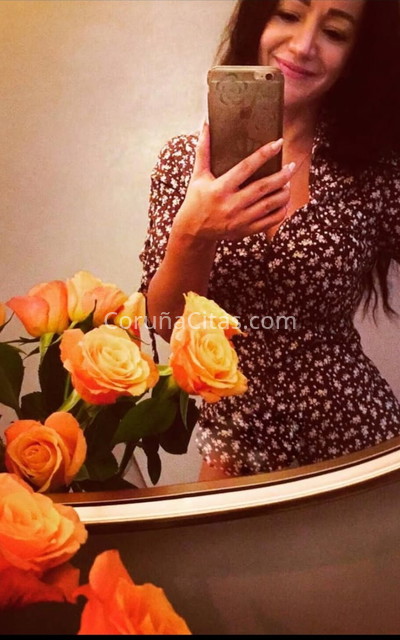 Romina, mujer europea elegante. 677431619. Citas en A CORUÑA, A CORUÑA. www.coruñacitas.com.