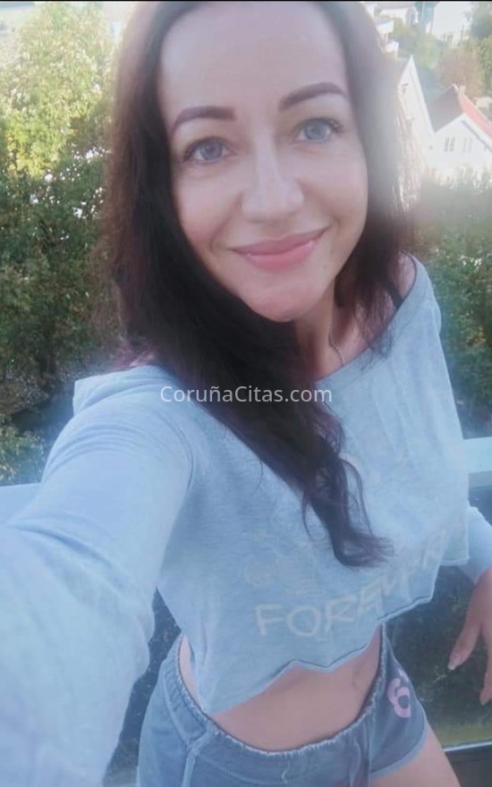Romina, mujer europea elegante. 677431619. Citas en A CORUÑA, A CORUÑA. www.coruñacitas.com.