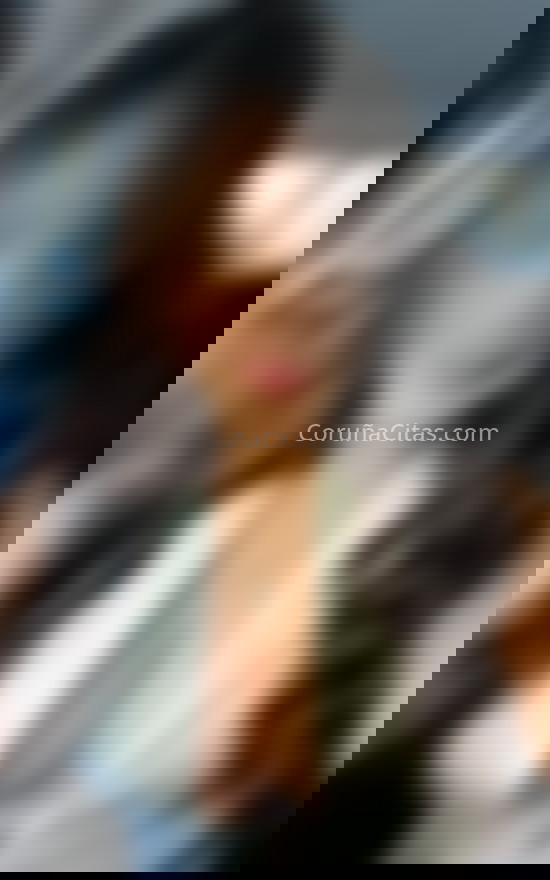 Adhara, jovencita latina muy bella. 671612397. Citas en A CORUÑA, A CORUÑA. www.coruñacitas.com.