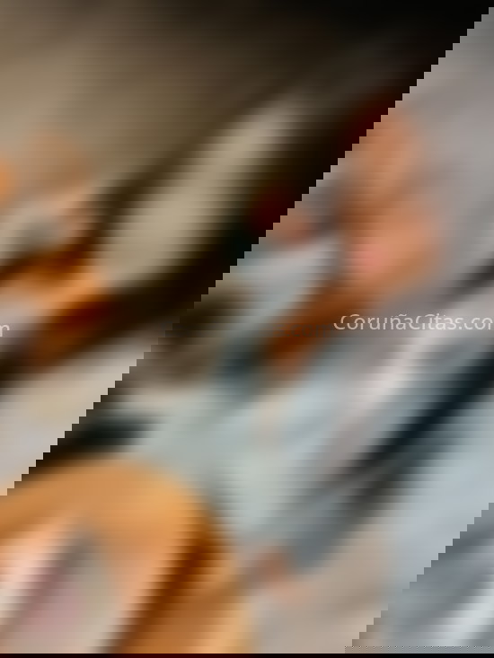 Adhara, jovencita latina muy bella. 671612397. Citas en A CORUÑA, A CORUÑA. www.coruñacitas.com.