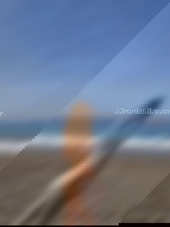 Ana, jovencita latina coqueta. 611385780. Citas en A CORUÑA, A CORUÑA. www.coruñacitas.com.