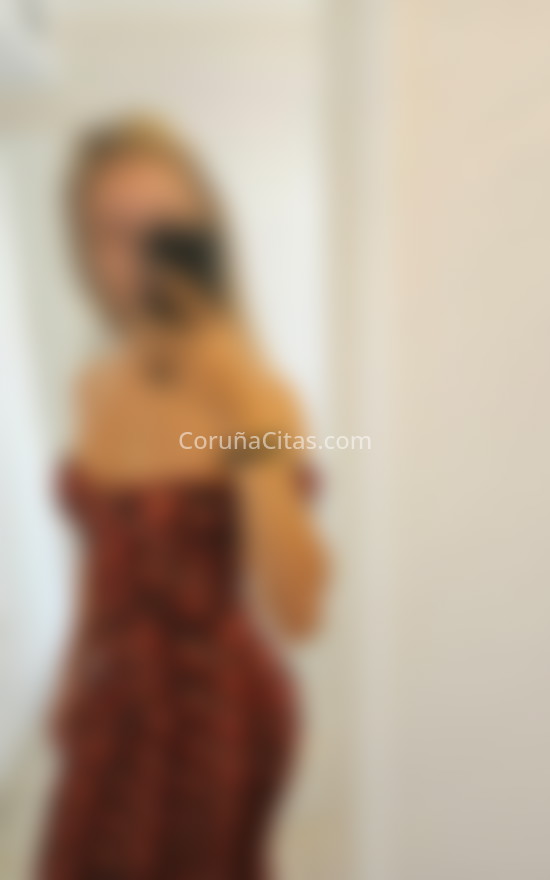 Ana, jovencita latina coqueta. 611385780. Citas en A CORUÑA, A CORUÑA. www.coruñacitas.com.