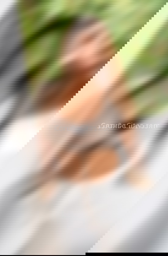 Carol, mujer colombiana muy alegre. 637509222. Citas en A CORUÑA, A CORUÑA. www.coruñacitas.com.