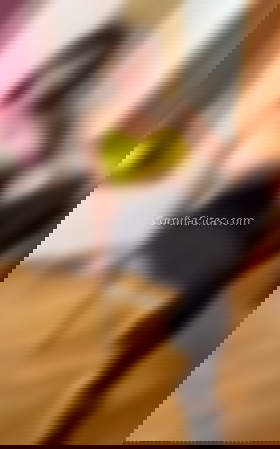 Carol, mujer colombiana muy alegre. 637509222. Citas en A CORUÑA, A CORUÑA. www.coruñacitas.com.