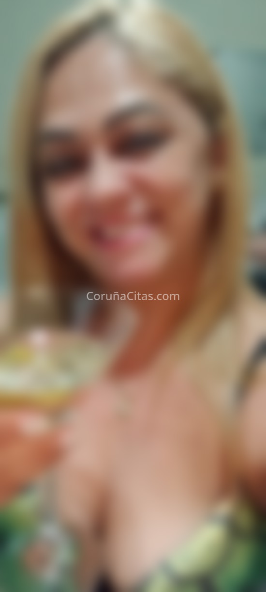 Karliña, brasileña . 611285189. Citas en A CORUÑA, A CORUÑA. www.coruñacitas.com.
