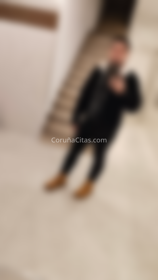 Andrés, colombiano. 674364619. Citas en A CORUÑA, A CORUÑA. www.coruñacitas.com.