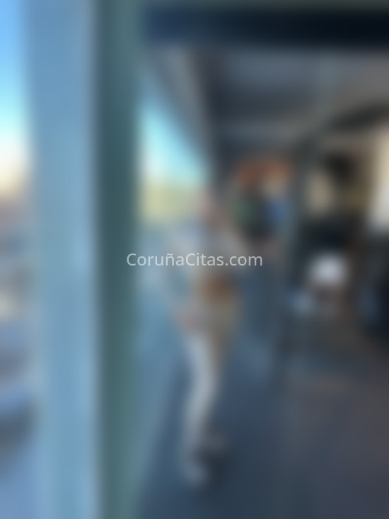 Sirena, chica colombiana . 643311002. Citas en A CORUÑA, A CORUÑA. www.coruñacitas.com.