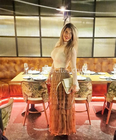 Giulia. 695317062. Citas en A CORUÑA, A CORUÑA. www.coruñacitas.com.