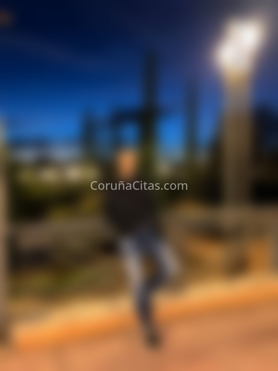 Brian, nuevo por aquí. 672488224. Citas en A CORUÑA, A CORUÑA. www.coruñacitas.com.