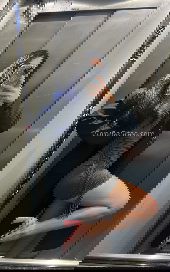 Roma, joven colombiana . 609503492. Citas en A CORUÑA, A CORUÑA. www.coruñacitas.com.