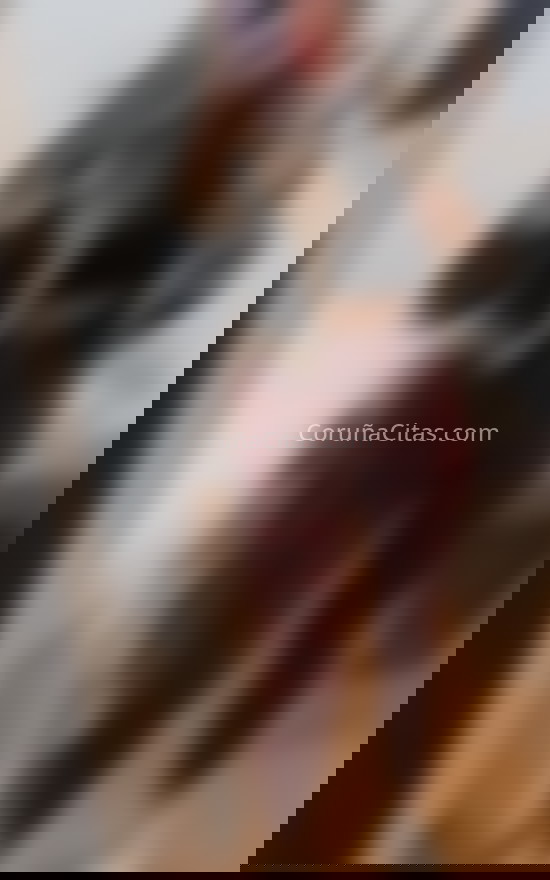 Karla, venezolana  28 años. 722379812. Citas en A CORUÑA, A CORUÑA. www.coruñacitas.com.