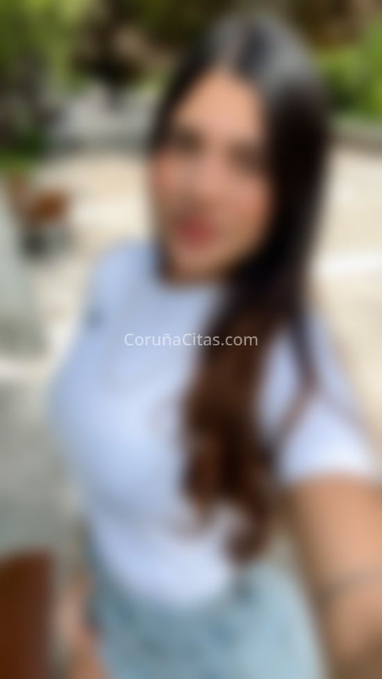 Antonella, joven colombianita. 665333549. Citas en A CORUÑA, A CORUÑA. www.coruñacitas.com.