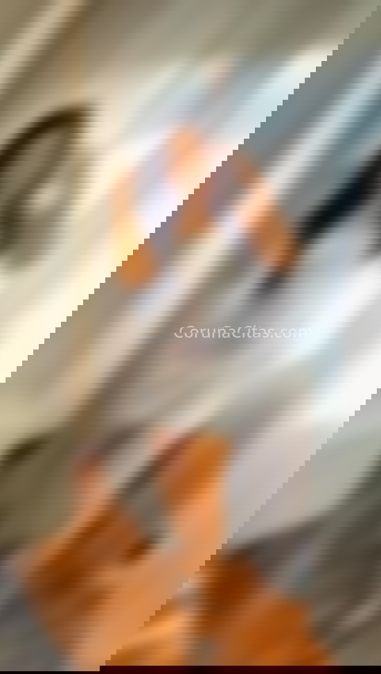 Aleja, joven colombiana. 641942411. Citas en A CORUÑA, A CORUÑA. www.coruñacitas.com.