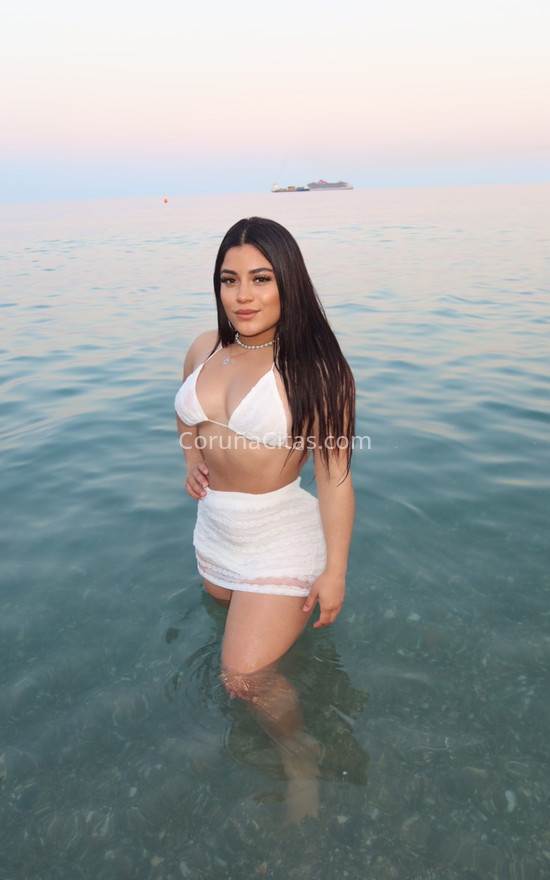 Sashari, jovencita venezolana. 634795694. Citas en A CORUÑA, A CORUÑA. www.coruñacitas.com.