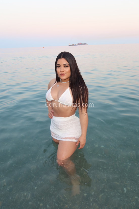 Sashari, jovencita venezolana. 634795694. Citas en A CORUÑA, A CORUÑA. www.coruñacitas.com.