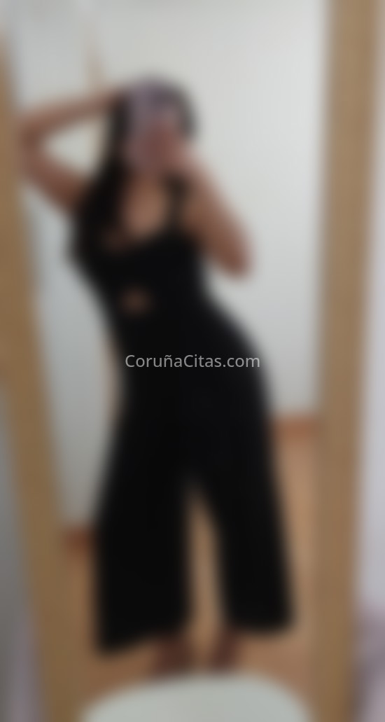Nazarena, morena latina. 634189873. Citas en A CORUÑA, A CORUÑA. www.coruñacitas.com.