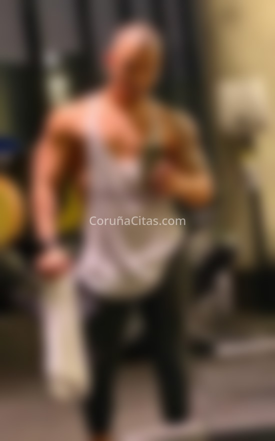 Alexandro, colombiano fitness. 631171546. Citas en A CORUÑA, A CORUÑA. www.coruñacitas.com.