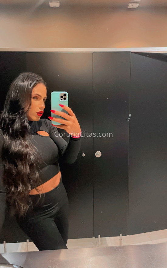 Yasmin Sena, encantadora trans brasileña. 641702658. Citas en A CORUÑA, A CORUÑA. www.coruñacitas.com.