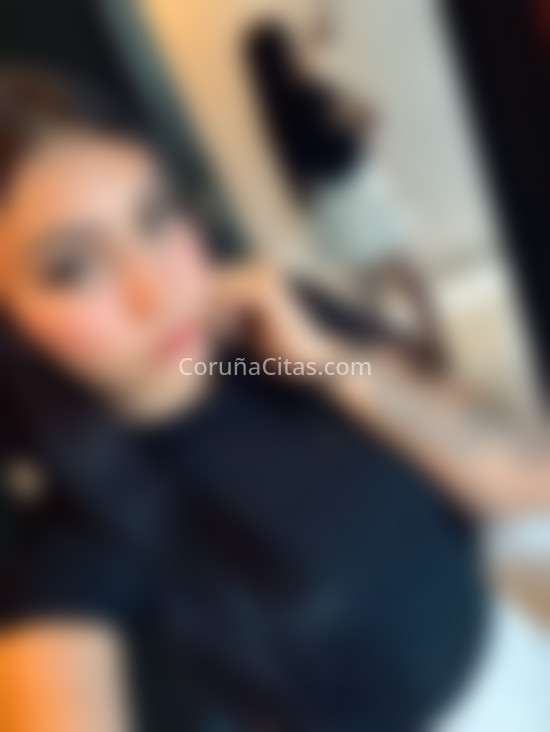 Frida, preciosa jovencita colombiana . 615339987. Citas en A CORUÑA, A CORUÑA. www.coruñacitas.com.