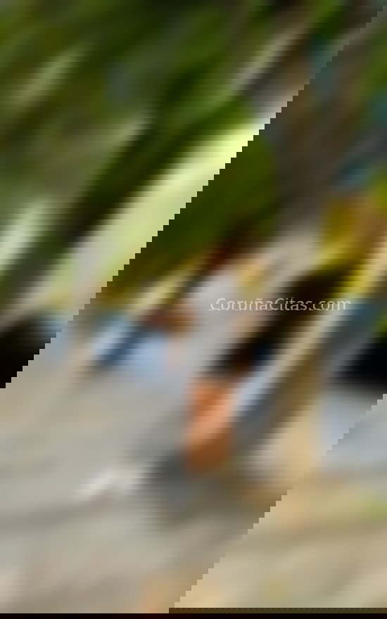 Frida, preciosa jovencita colombiana . 615339987. Citas en A CORUÑA, A CORUÑA. www.coruñacitas.com.