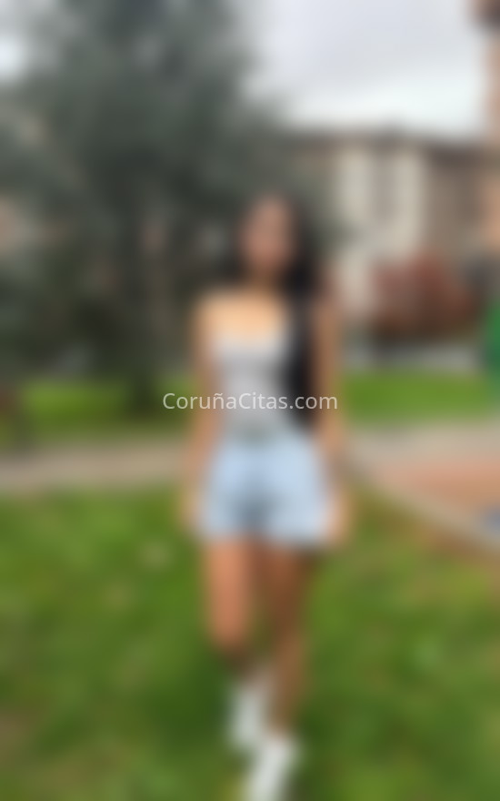 Frida, preciosa jovencita colombiana . 615339987. Citas en A CORUÑA, A CORUÑA. www.coruñacitas.com.