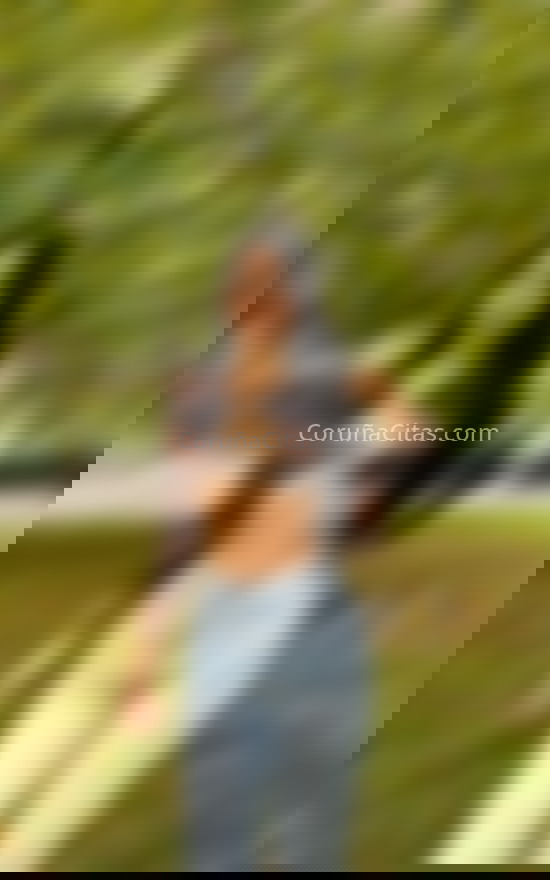 Frida, preciosa jovencita colombiana . 615339987. Citas en A CORUÑA, A CORUÑA. www.coruñacitas.com.