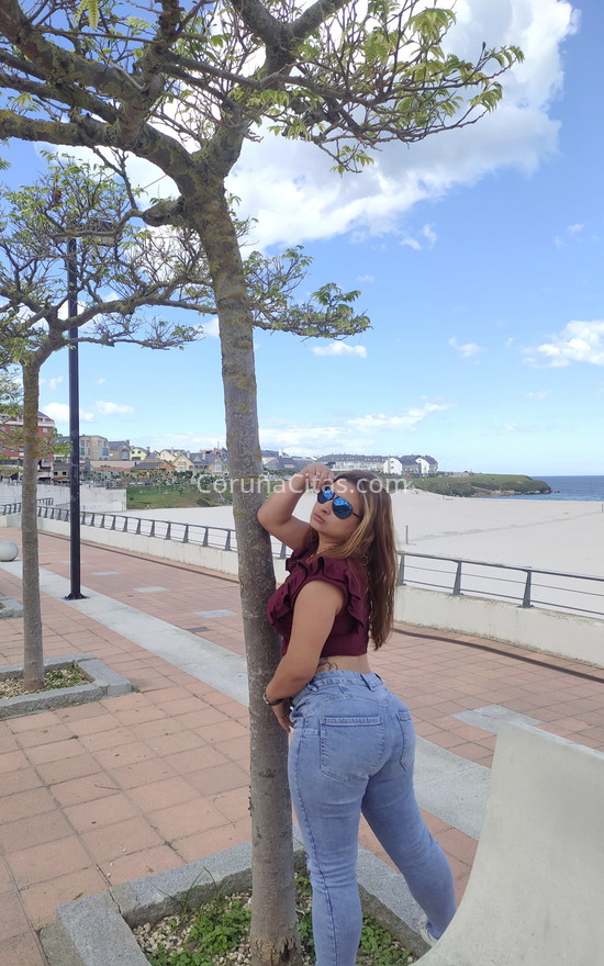 Sarita, rubia joven y bella . 613562751. Citas en A CORUÑA, A CORUÑA. www.coruñacitas.com.