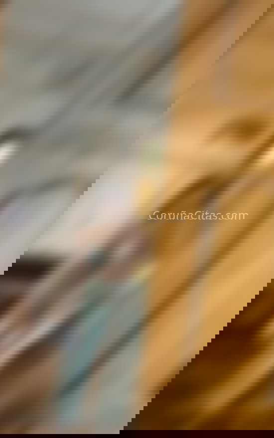 Luna, jovencita latina. 613732532. Citas en A CORUÑA, A CORUÑA. www.coruñacitas.com.