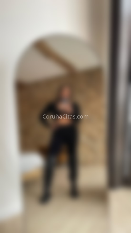 Naty, colombiana encantadora. 614459143. Citas en A CORUÑA, A CORUÑA. www.coruñacitas.com.