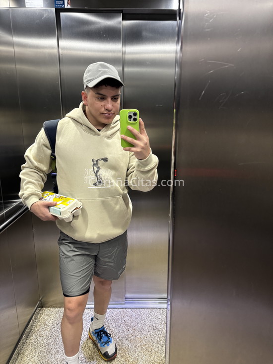 Brayan colombiano nuevo por aquí. 697165304. Citas en A CORUÑA, A CORUÑA. www.coruñacitas.com.